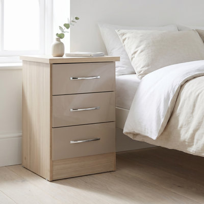 Cascio 3 Drawer Bedside Table