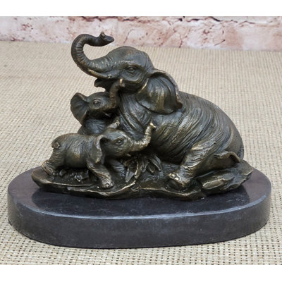 Figurine MaKee Elephant Mother and Babies