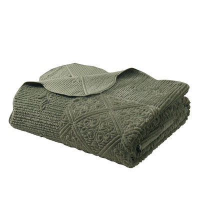 Westland Quilted Plush Bedspread Set