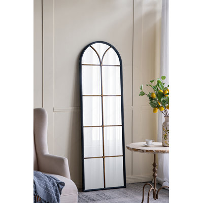 Miroir de plancher arqué 23,5 x 74,5 po