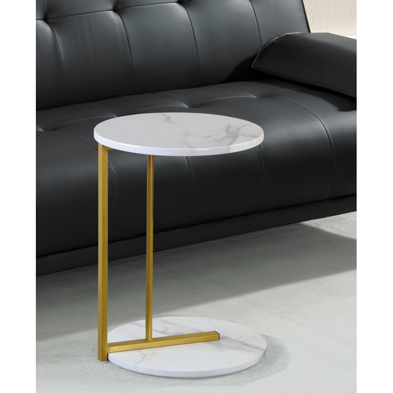 Table de bout cadrée