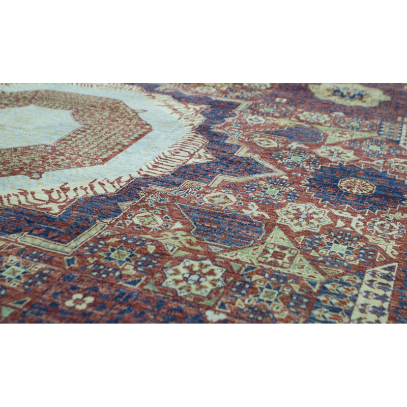 Aryana Wool Oriental Area Rug in Beige/Rose/Blue