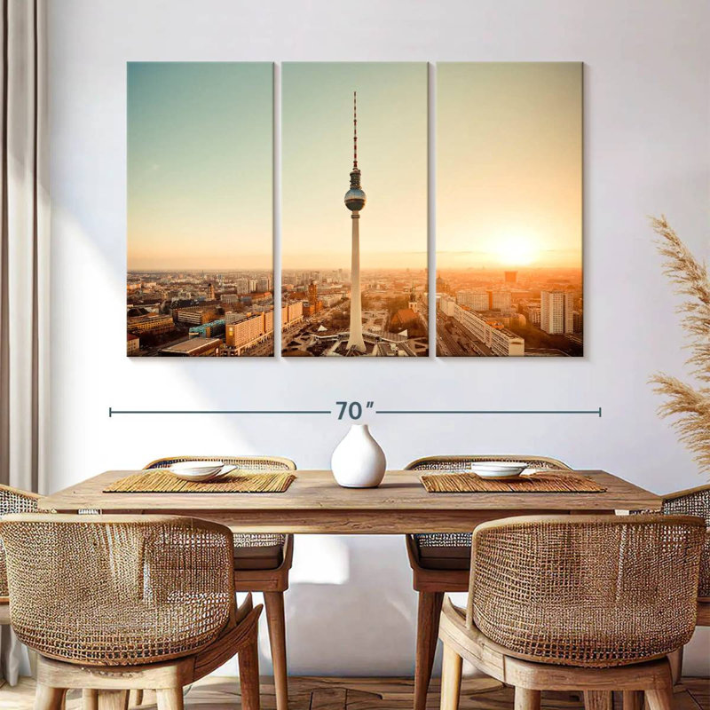 Fernsehturm Berlin, 24" H x 38" W