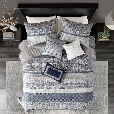 Courtepointe bleu marine avec coussins brodés - Collection double / grand, réversible et élégante 6 pièces