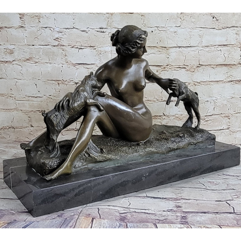 Figurines et sculptures