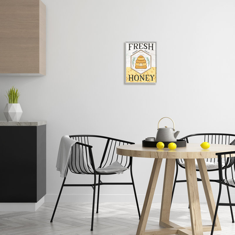 «Fresh Honey Rustic Bee Hive» par Jennifer Pugh - cadre flottant, impression sur toile, H 14 po x l 11 po x P 1,5 po