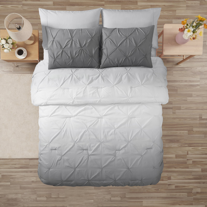 Loralie Ombre Bed In a Bag Comforter Set, Queen Comforter + 2 Standard Shams, Gray