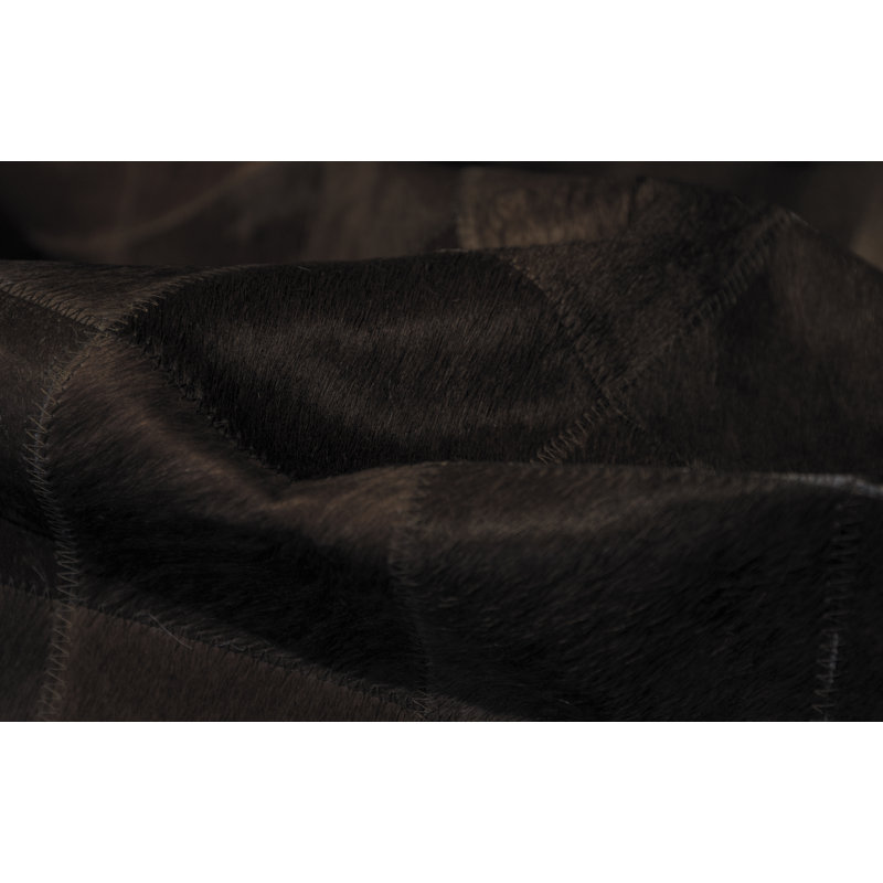 Tapis chocolat en peau de vache Aayush