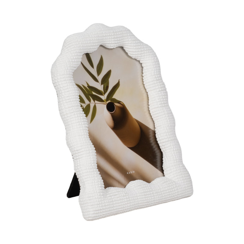 Sagebrook Home 4X6 Wavy Arch Photo Frame, White, 4" x 6"