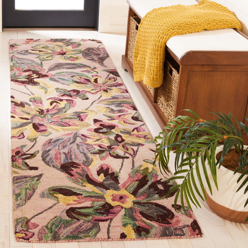 Kallon Hand Tufted Wool/Cotton Floral Rug in Gold/Pink, Runner 2'3" x 8'