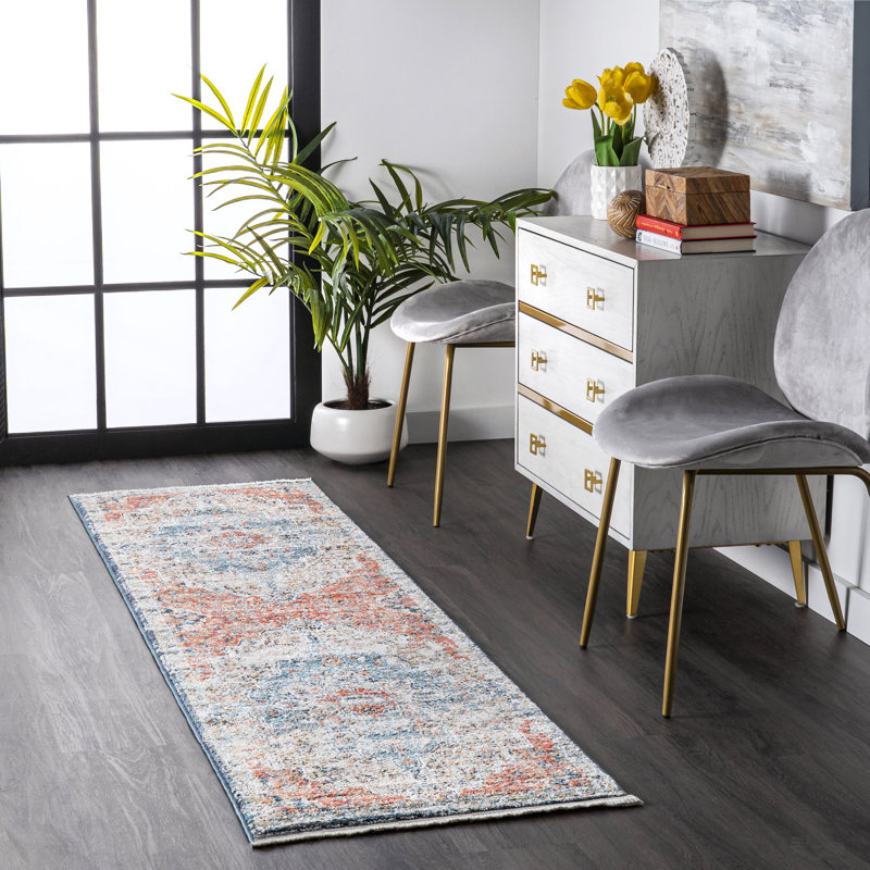 Oriental Area Rug, Runner 2' 2" x 8' 4"