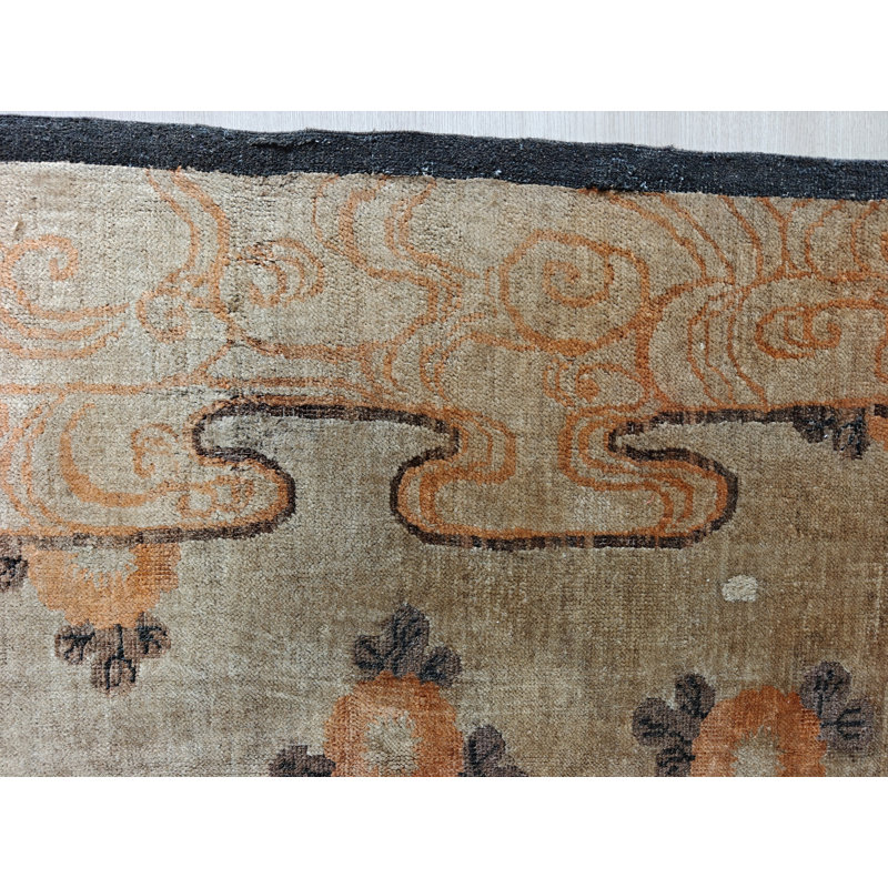 Warm Cream Color Antique Floral Pattern Mongolian Wool Pile Area Rug