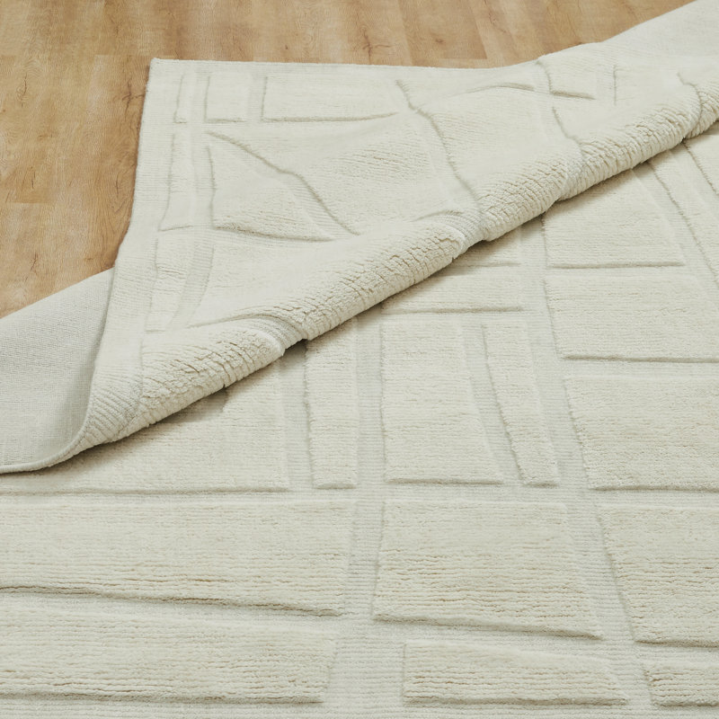 Area Rug, 9'6" x 13'6"