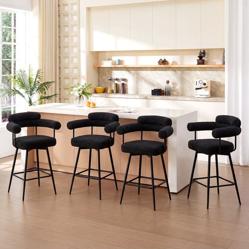 Tabouret de comptoir pivotant de 26,7 po avec dossier à oreilles incurvé et structure en métal Ansil, Sherpa noir