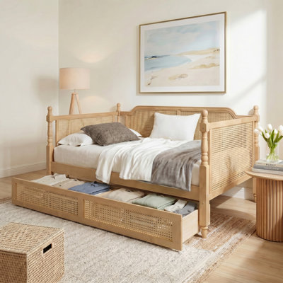 Lit plateforme double en bois avec tête de lit en rotin et 2 tiroirs