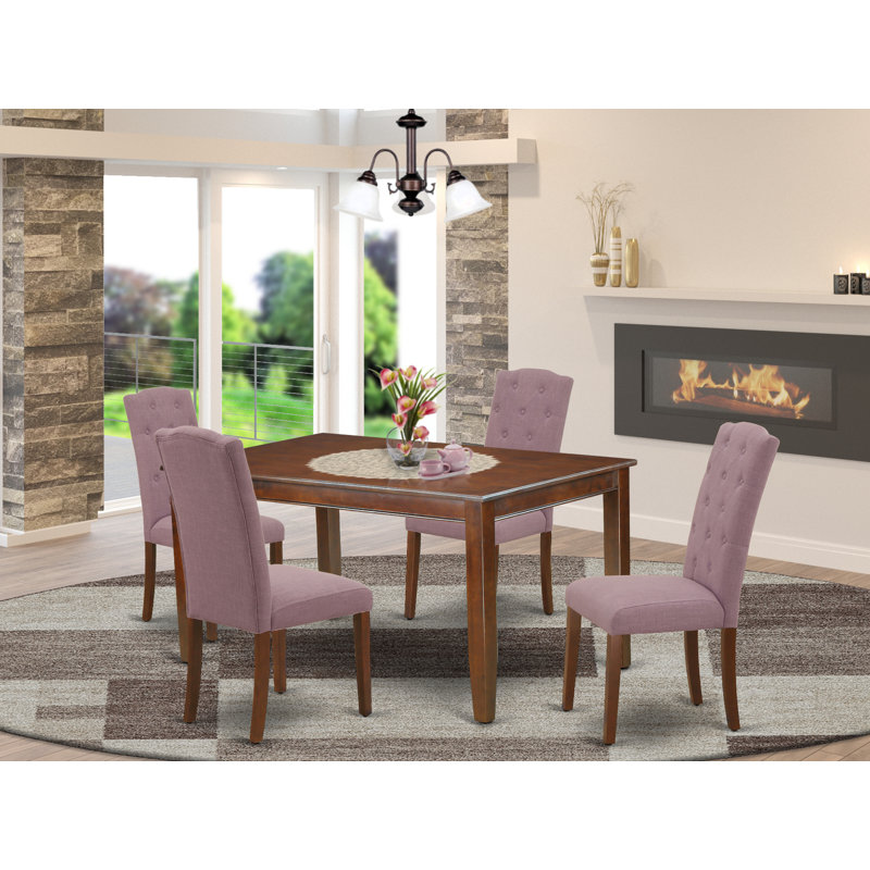 L'ensemble 5 pièces de table et chaises de cuisine comprend une table de salle à manger rectangulaire et 4 chaises de salle à manger Parson en lin Dahlia, acajou