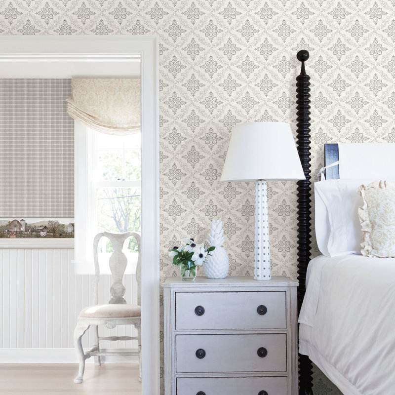  33' x 20.5'' Wallpaper Roll, Light Grey