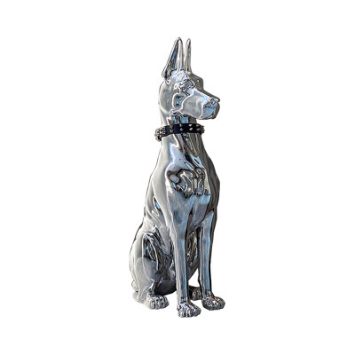 Abstract sculptures on resin-electroplated dog floors