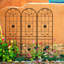 Paquet de 4 treillis de jardin en métal 86,7 po x 19,7 po, antirouille pour l'escalade de fleurs, tuyau rond noir galvanisé pour l'extérieur, support pour plante grimpante double, support