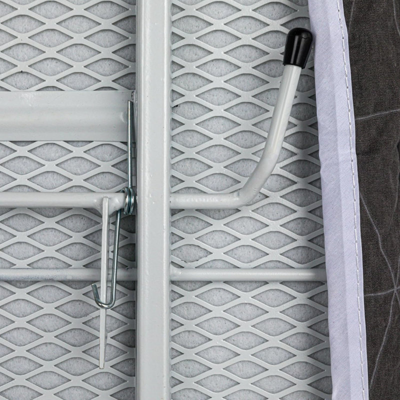 Planche à repasser au-dessus de la porte en acier avec housse en coton résistant aux brûlures, blanc