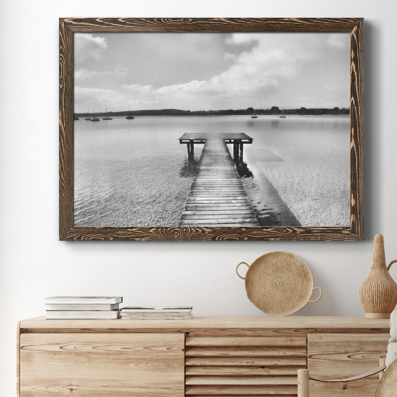 Regardez à l'intérieur - Reproduction de photo sur papier encadrée, Noyer, H 31 po x l 44 po x P 1 po