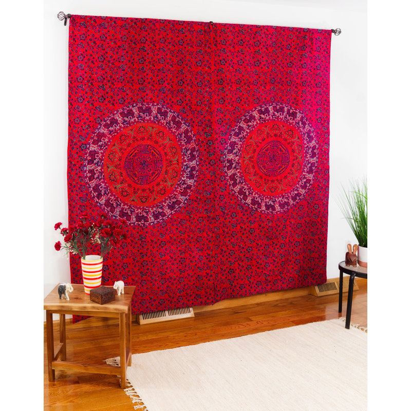 Panneau de rideau simple obscurcissant en coton à motif floral Emestine, rouge