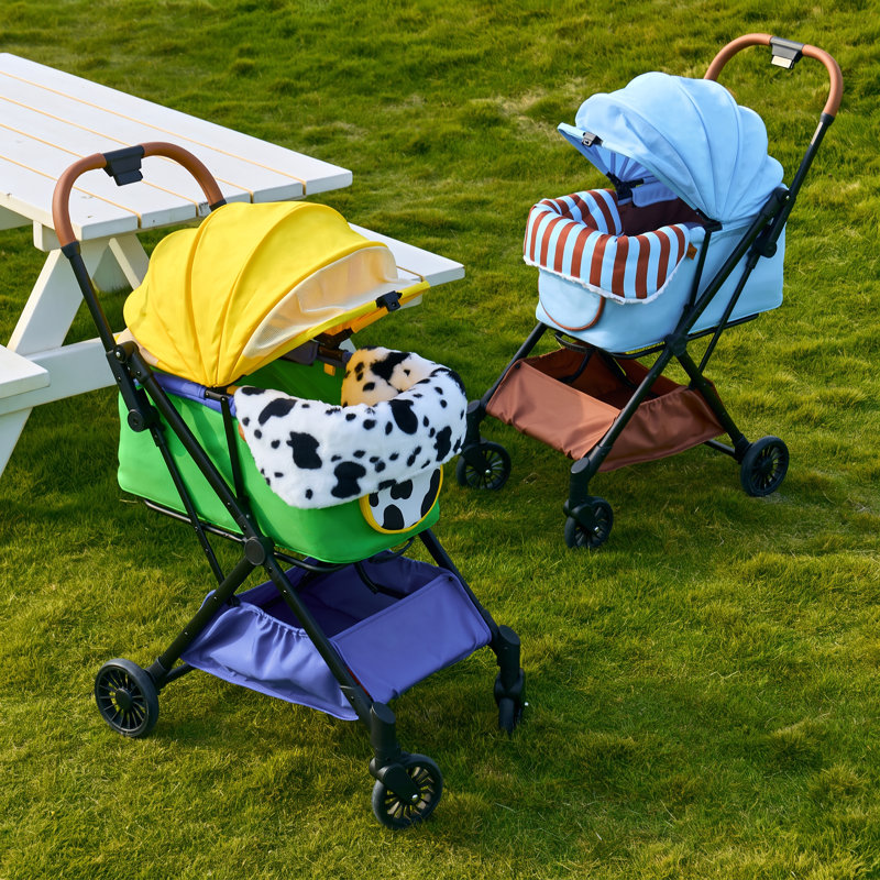 Poussette pliable et légère Zeze pour petits chiens et chats - Pliage à une main, cadre en aluminium, porte-gobelet et coussin lavable à motif vache, motif vache.