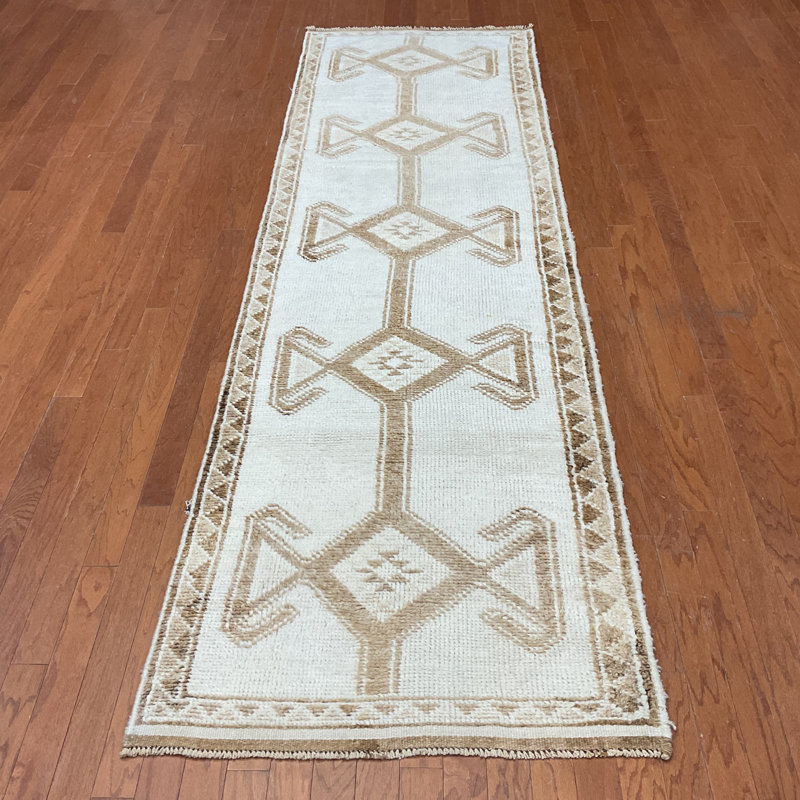  Handmade Turkish Oushak Wool Runner