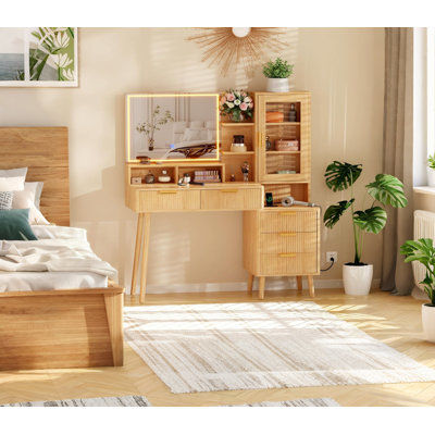 Dressing Table with Mirror
