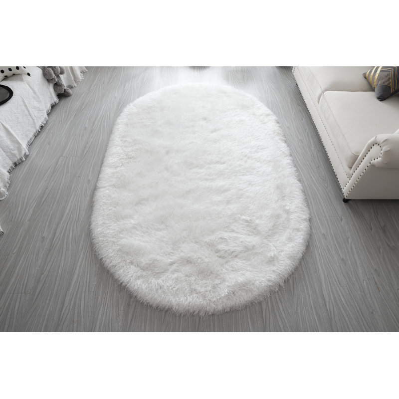 Tapis blanc à poils longs Castlebourne, Rectangle 5 pi 2 po x 7 pi 5 po