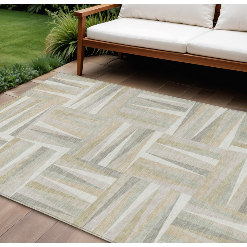 Tapis intérieur / extérieur ivoire et beige à motif géométrique 9 pi x 12 pi