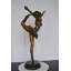 Statue en bronze de la danseuse de ballet de Séguis dansant sur un pied - Taille: L 35 po x l 14 po x H 47 po.