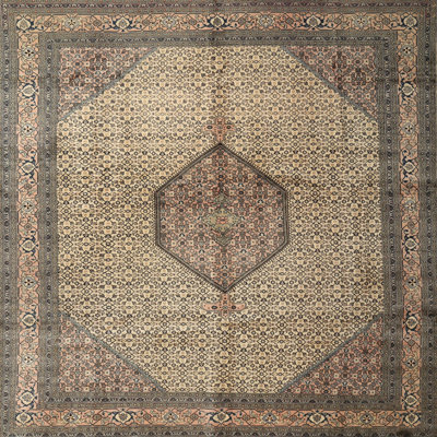 Tapis traditionnel crème / gris clair