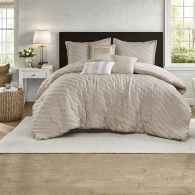 Elegant 7-piece Queen Bedding Sets, Beige Polyester Modern Design
