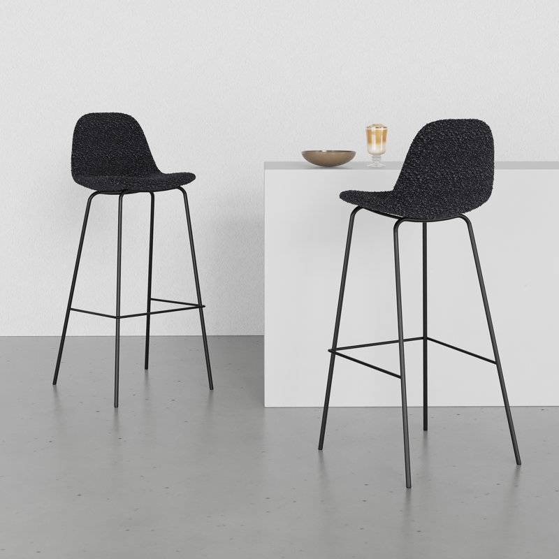 Tabouret de bar et de comptoir Kinlaw, Tabouret de bar (siège d’une hauteur de 30,5 po, Bouclé noir