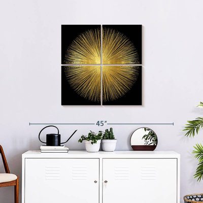 Soleil levant sur fond noir I