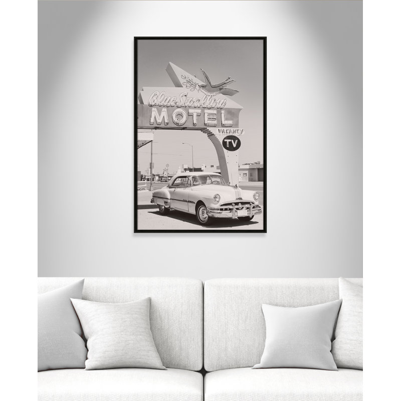 Imprimé «Blue Swallow» par Young, H 37,5 po x l 25,5 po, Flottant espresso