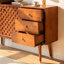 Buffet de rangement rétro en bois massif-102745245