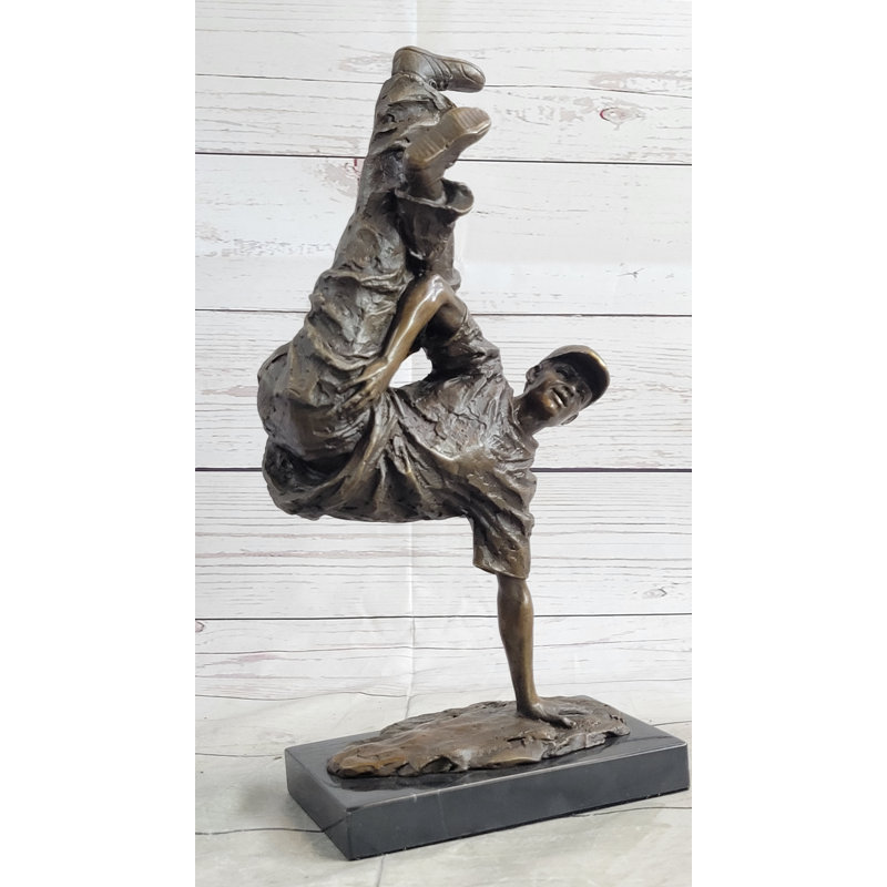 Philipine Figurines & Sculptures