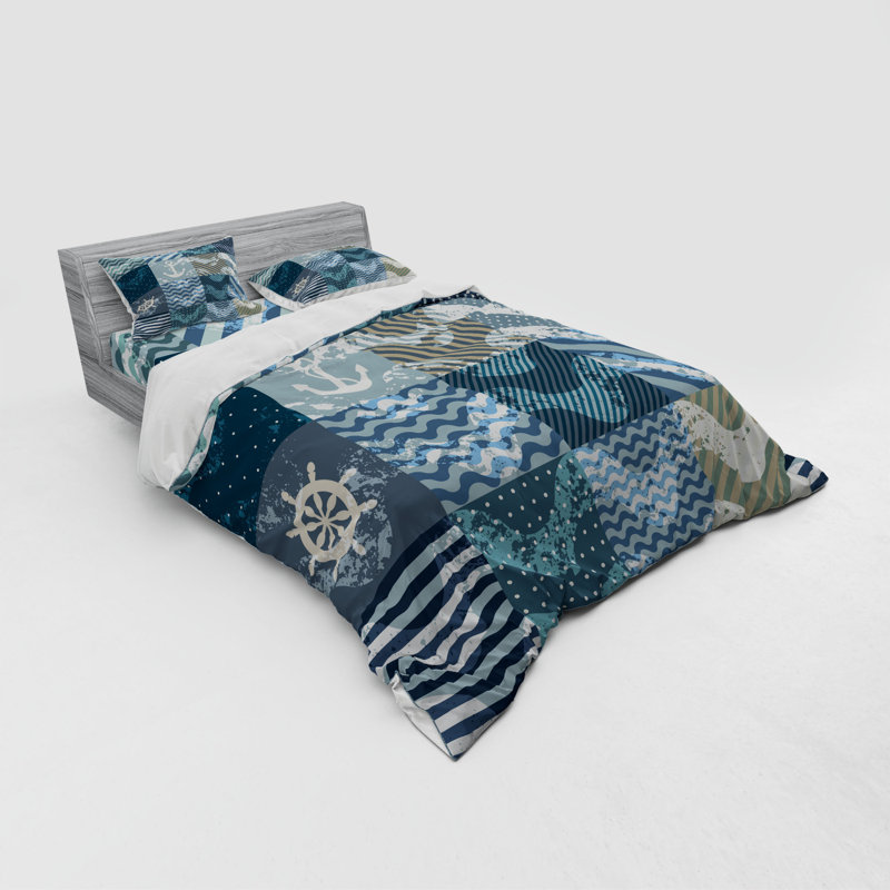 Coastal Polyester Striped Duvet Cover, Queen Duvet Cover + 3 Additional Pieces