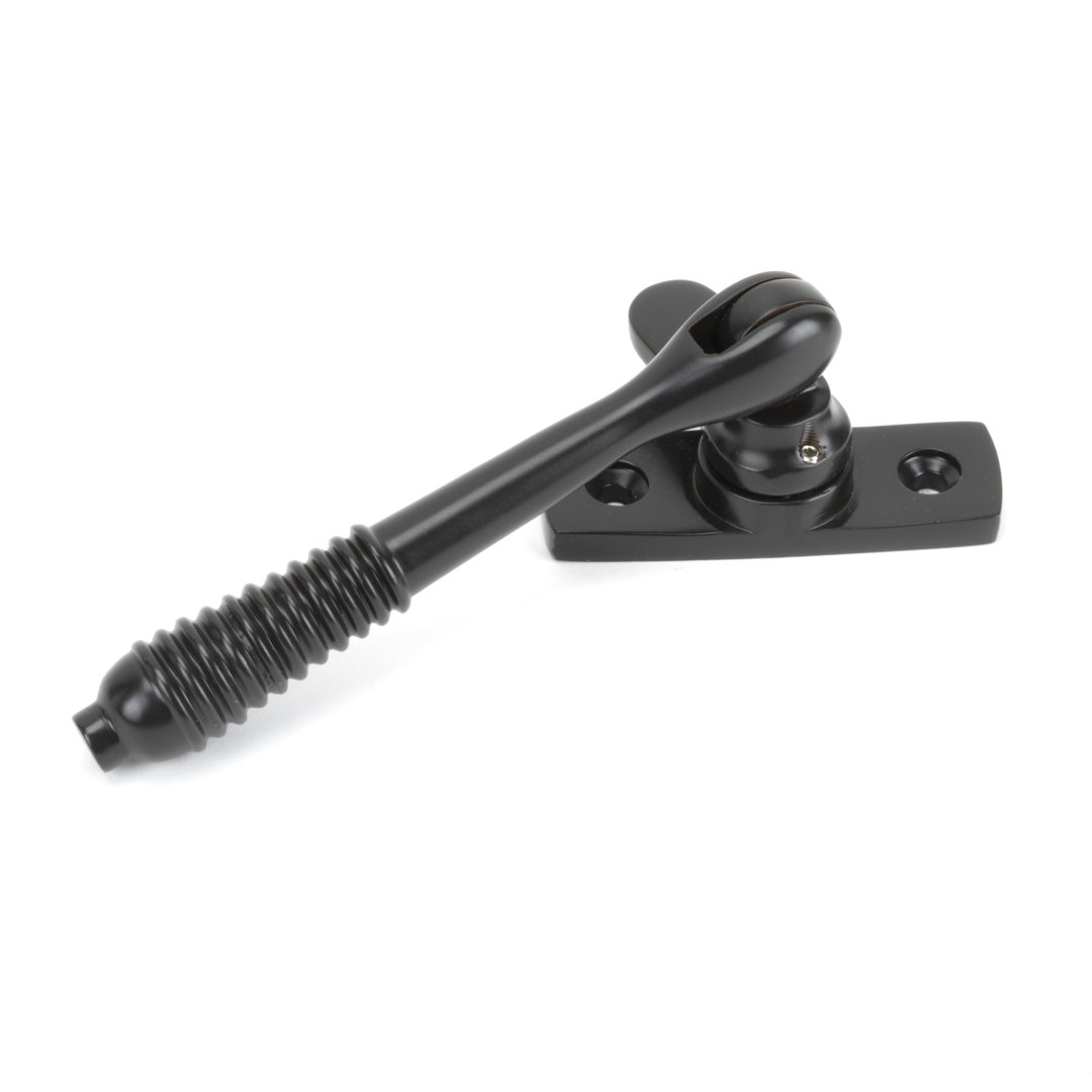 Bronze Locking Reeded Casement Fastener - Aged - Image 4