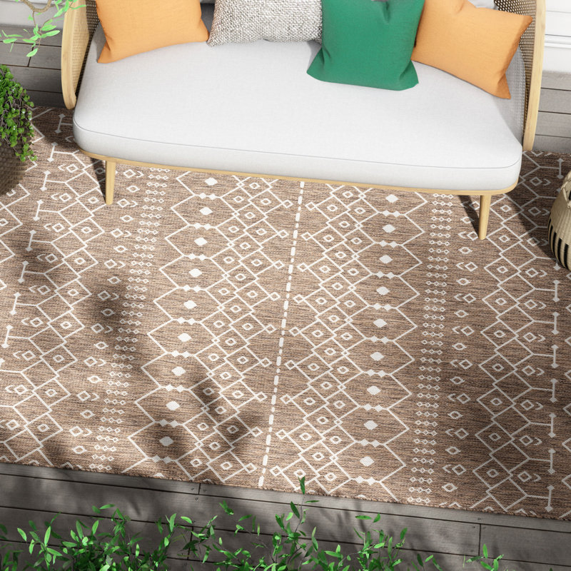 Marshanna Nord Trellis Brown/Taupe Indoor/Outdoor Flat-Weave Area Rug, Rectangle 6'7" x 9'3"
