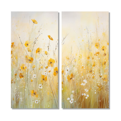«Blooming Yellow Poppy Flowers In The Meadows», art mural traditionnel sur toile