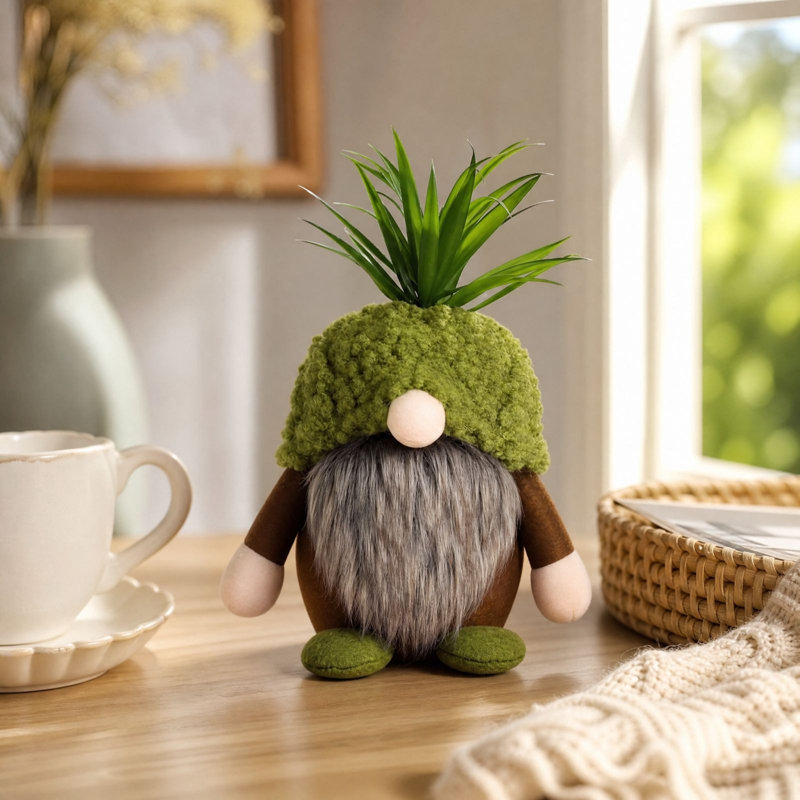 Figurine de nain scandinave triangulaire lumineuse sans visage en tissu vert, ornement de table, décoration intérieure.