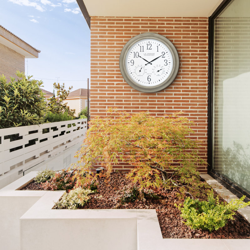 18-Inch Tan Atomic Analog Wall Clock with Temperature and Humidity