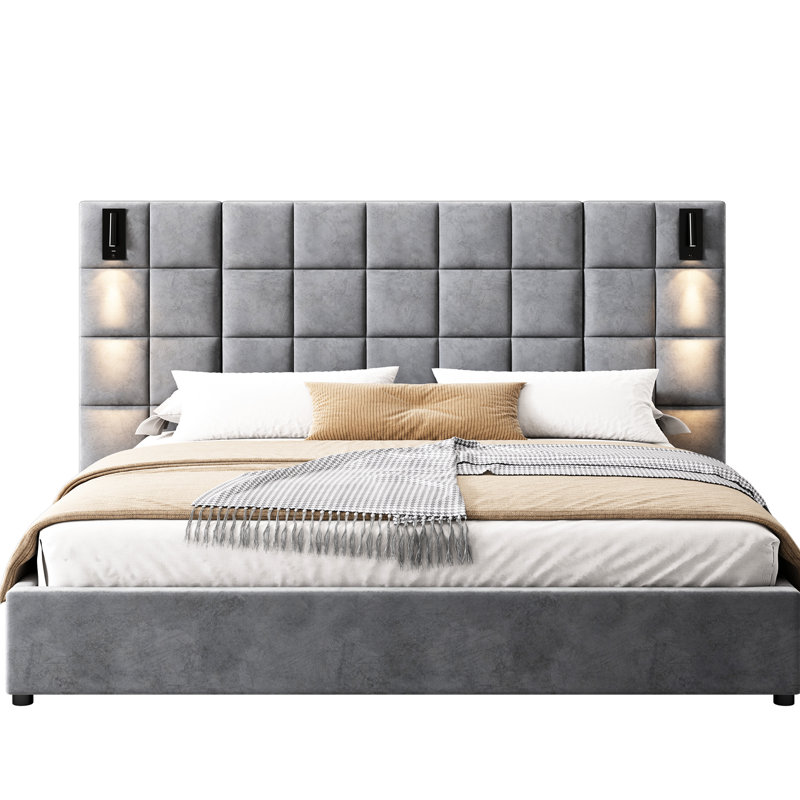 Lit tapissier très grand gris, applique murale avec tête de lit large, base de lit en velours de mousse et à lattes, aire de repos confortable et rembourrée