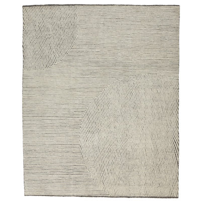 Plateau III Round Ivory Charcoal 8X10