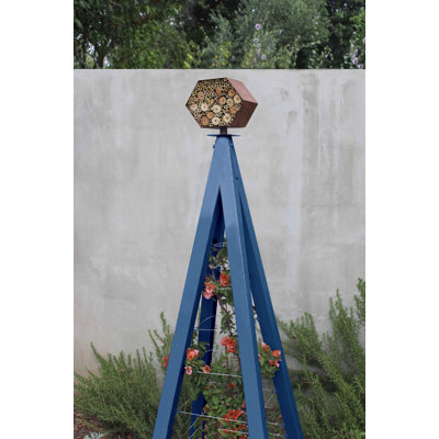 Otani Steel Obelisk Trellis