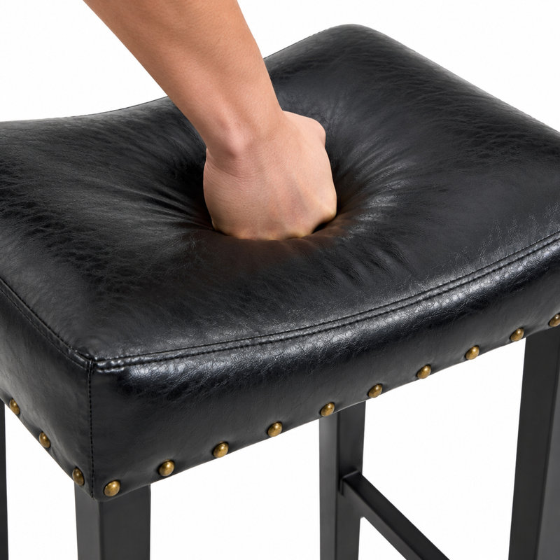 Tabourets de bar confortables, acier et cuir ciré à l'huile, comptoir de cuisine moderne
