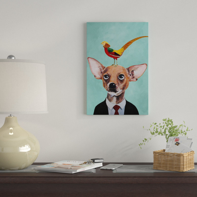 «Chihuahua With Bird» par Coco de Paris, impression sur toile tendue, H 40 po x l 26 po x P 1,5 po, Toile tendue